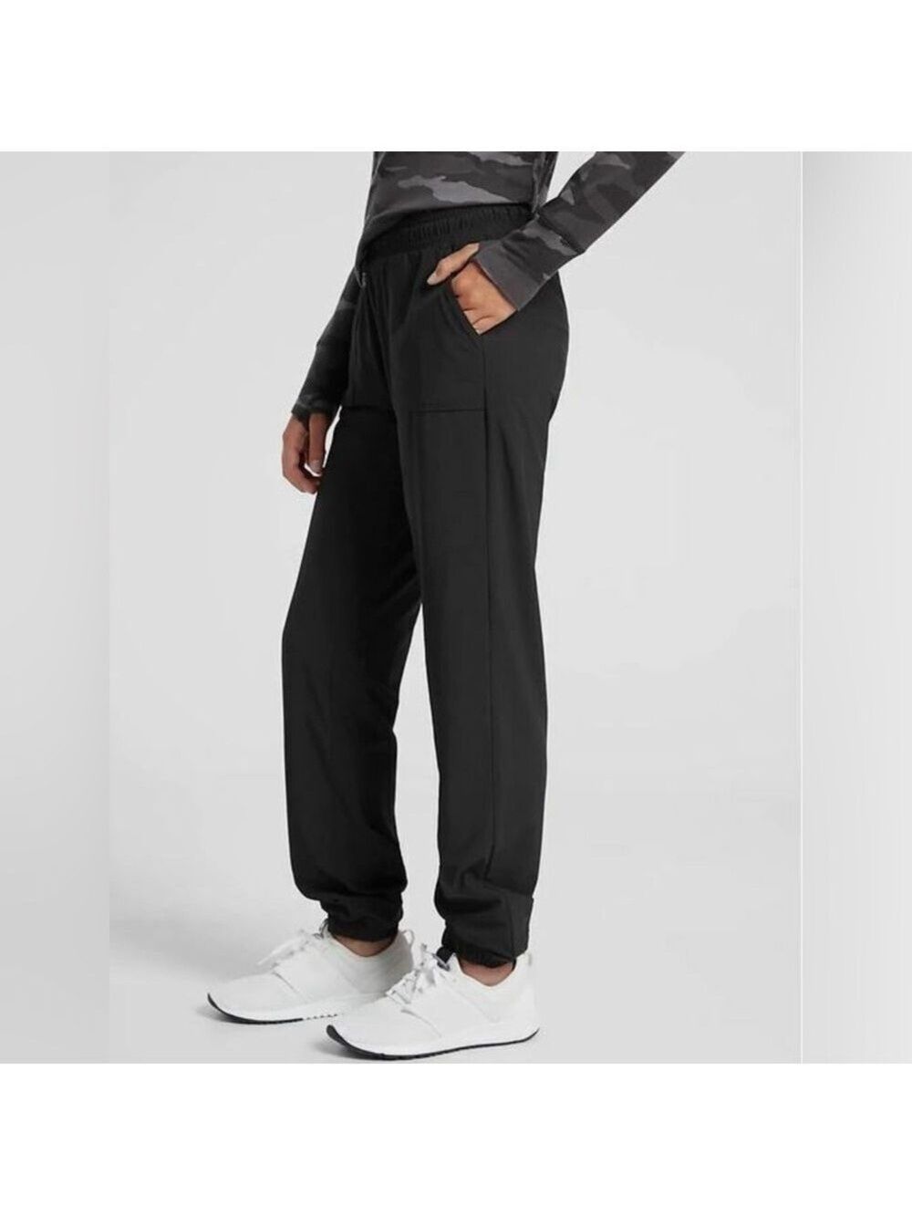 Athleta Girl Lined High Jump Jogger Navy Size Medium - Picture 10 of 10